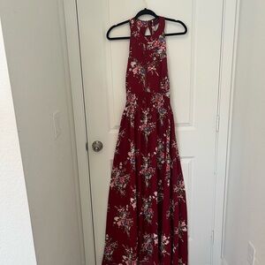 Simplee Burgundy Floral Dress